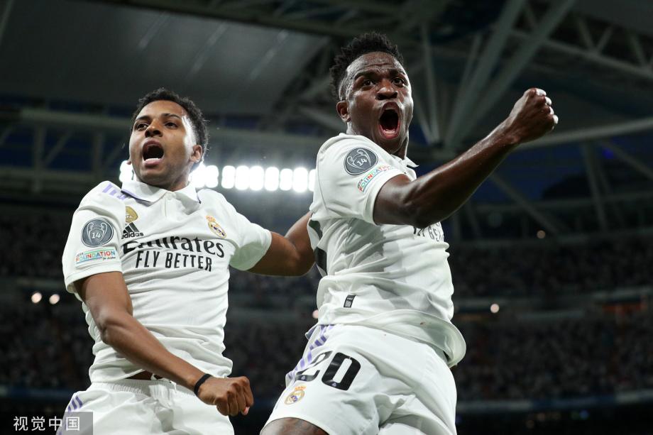 一个进攻核 一个进攻核